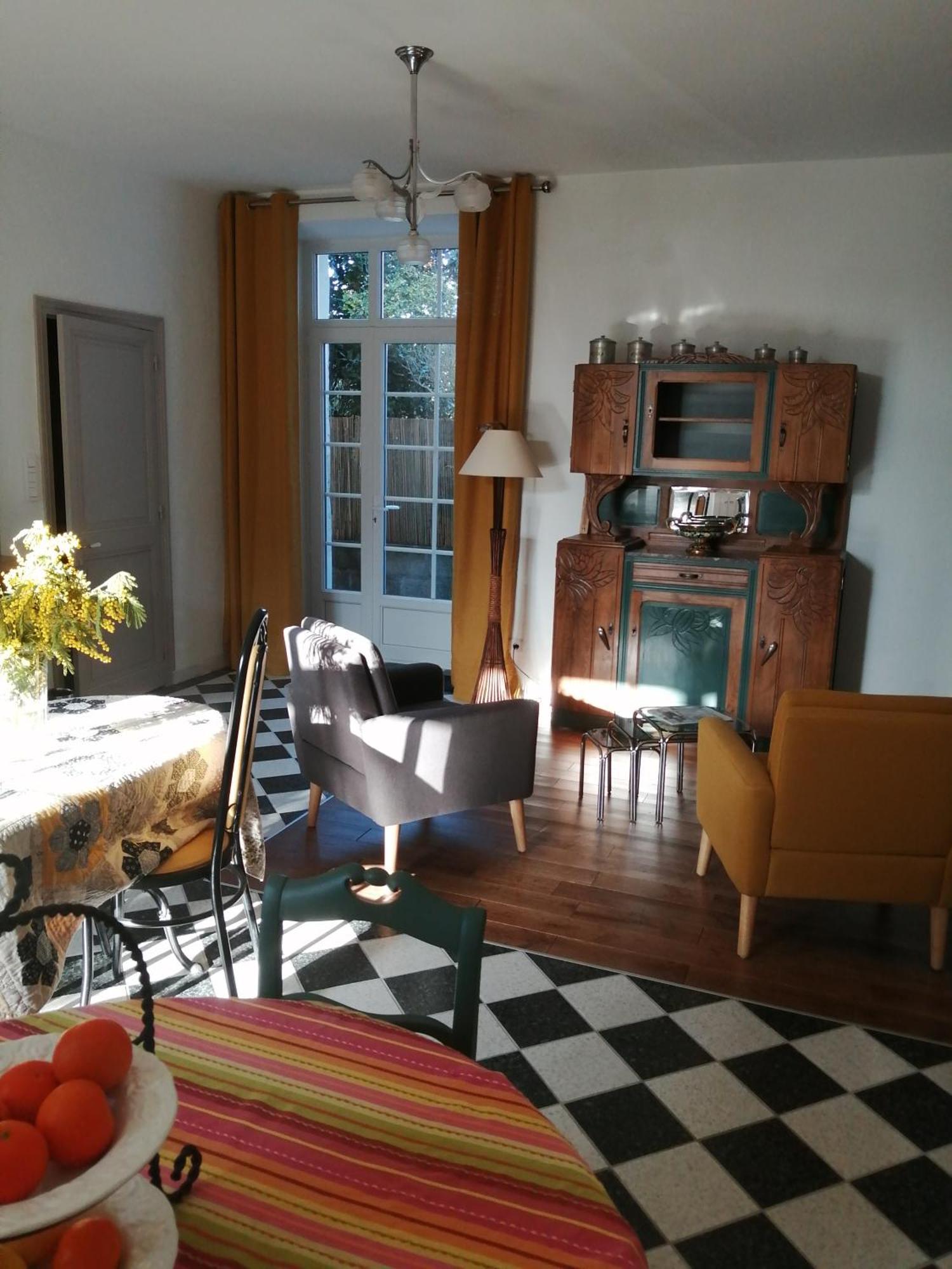 Au Logis De Vechillot Bed & Breakfast อองกูแลม ภายนอก รูปภาพ