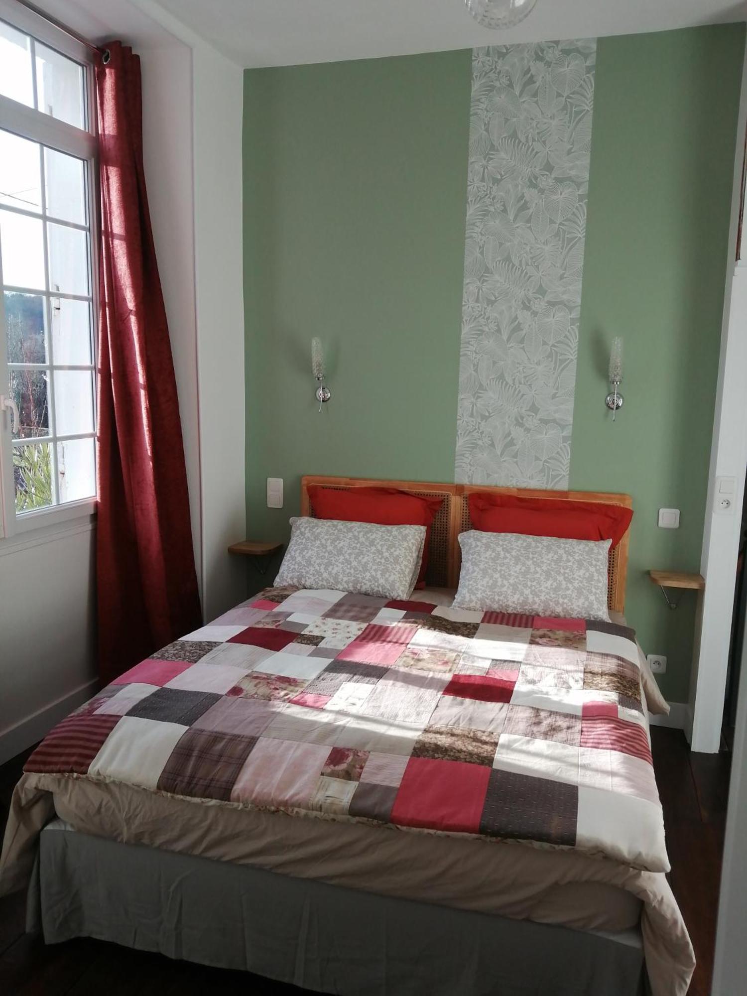 Au Logis De Vechillot Bed & Breakfast อองกูแลม ภายนอก รูปภาพ